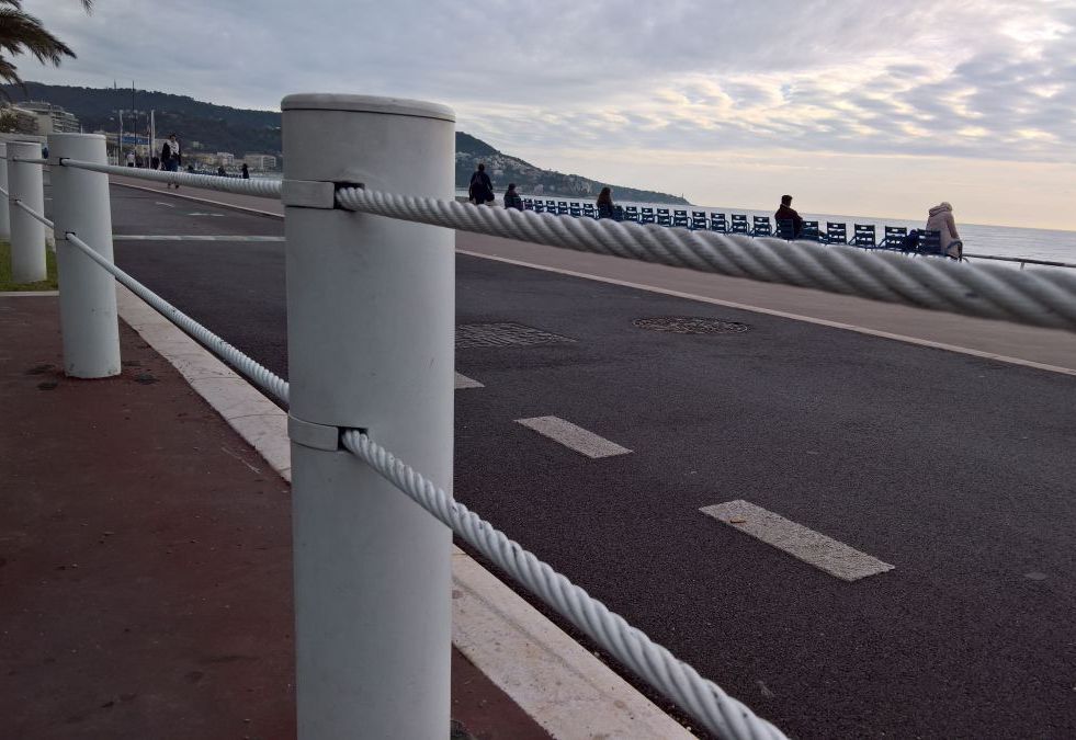 PROTECTION OF PROMENADE DES ANGLAIS IN NICE_3