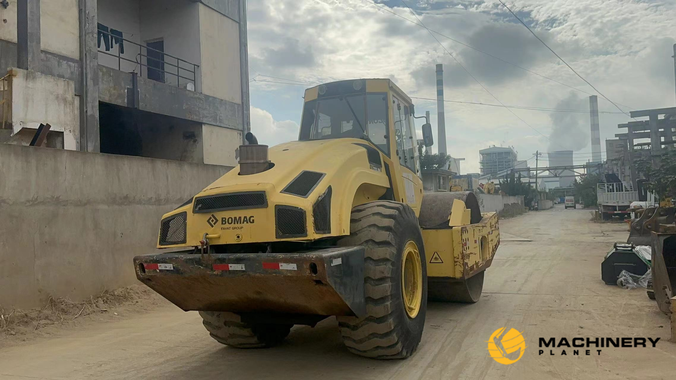 BW226DH Bomag original roller imported from Germany image