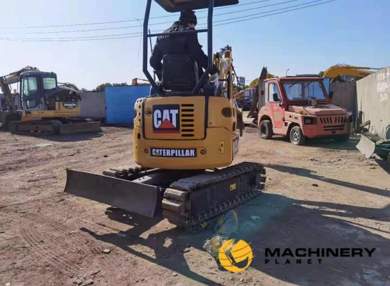 302 Caterpillar Used Mini Excavator LOW PRICE image