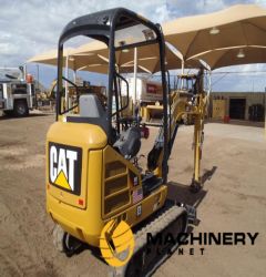 2018 Caterpillar 301.7D OR $28,428 USD