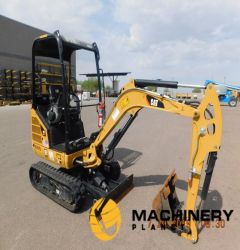 2018 Caterpillar 301.7D OR $28,980 USD