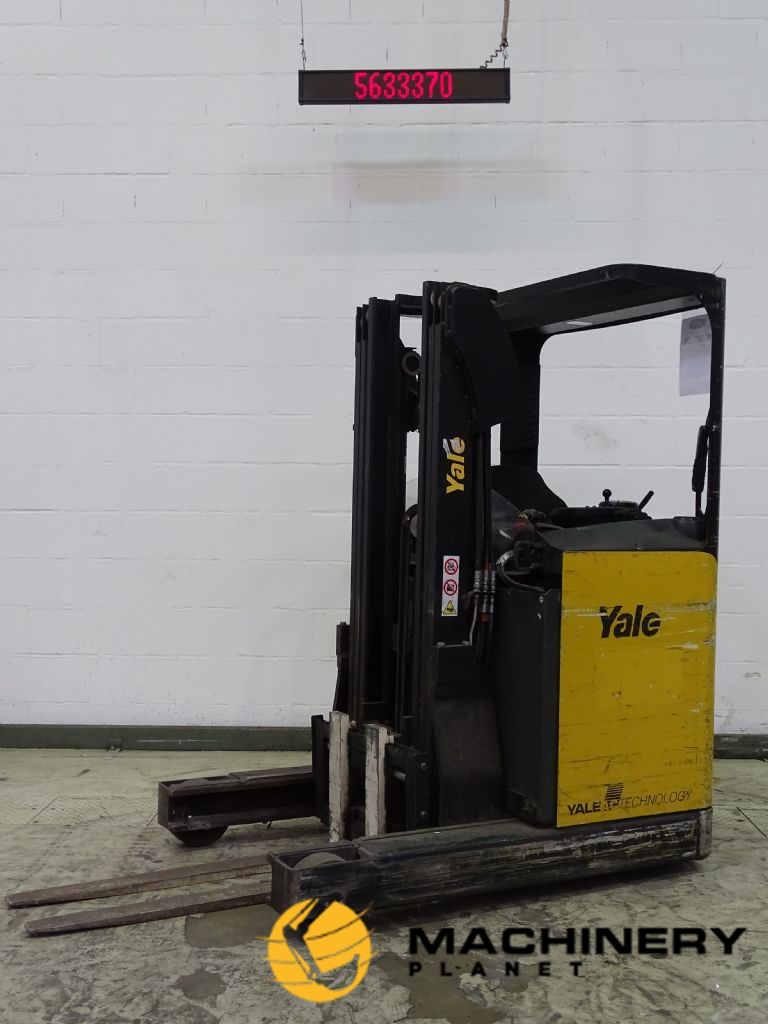 YaleMR14 Electric Reach truck