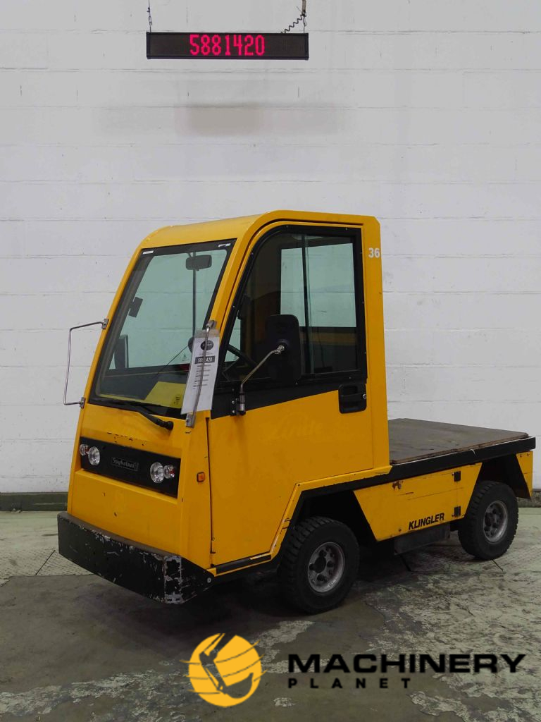 Spijkstaal406 Electric Tow tractor