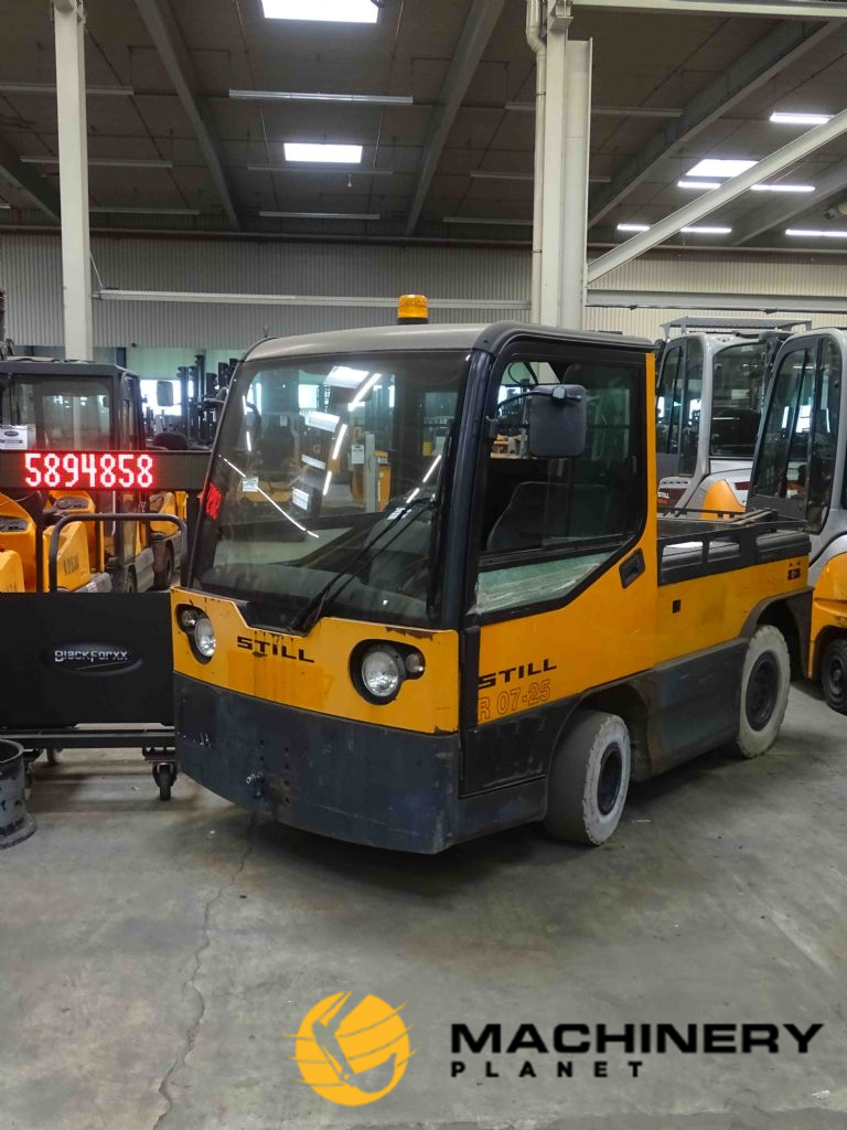 STILLR07-25 Electric Tow tractor