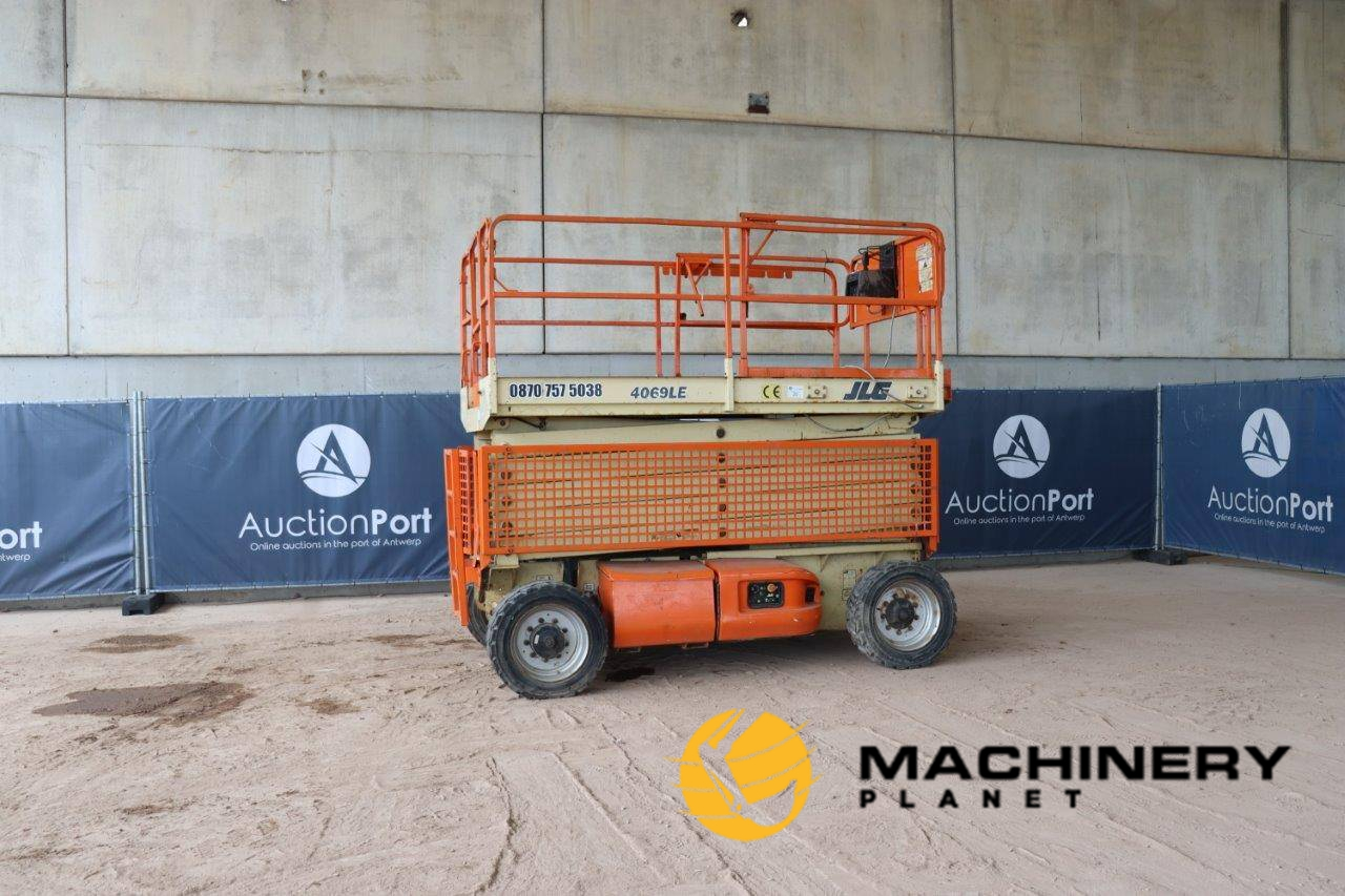 Scissor lift JLG 4069LE Electric 14.19m 2002  image