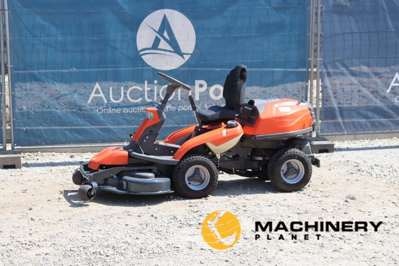 Riding mower Husqvarna 316TXs AWD Petrol 2015  image