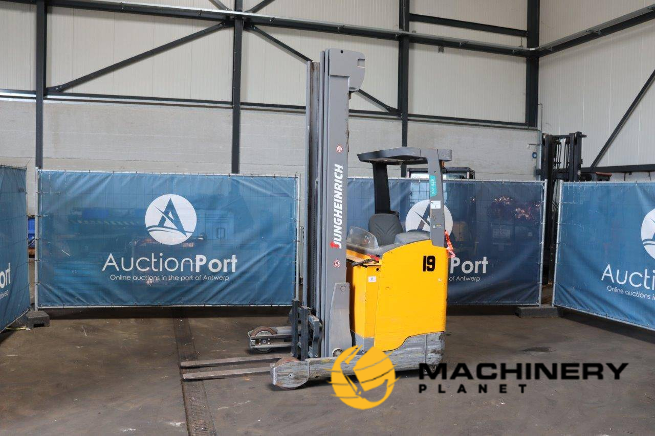 Reach truck Jungheinrich ETV216 Electric 1600kg 2017 2017  image