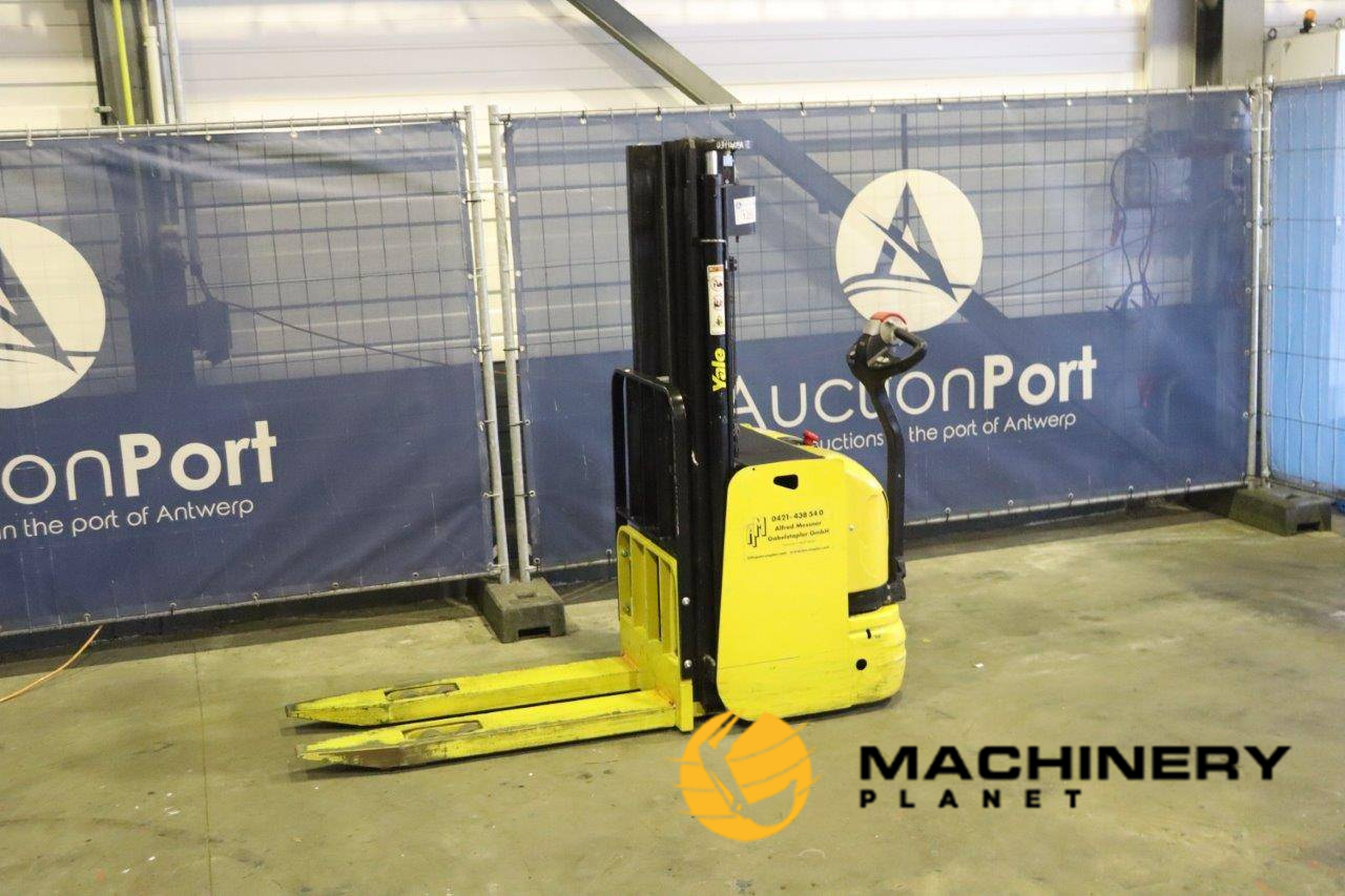 Stacker Yale MS12AC Electric 1200kg 4m 2014 2014  image