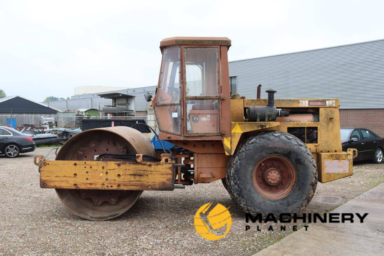 Roller Vibromax W1102D Diesel 103.5hp   image