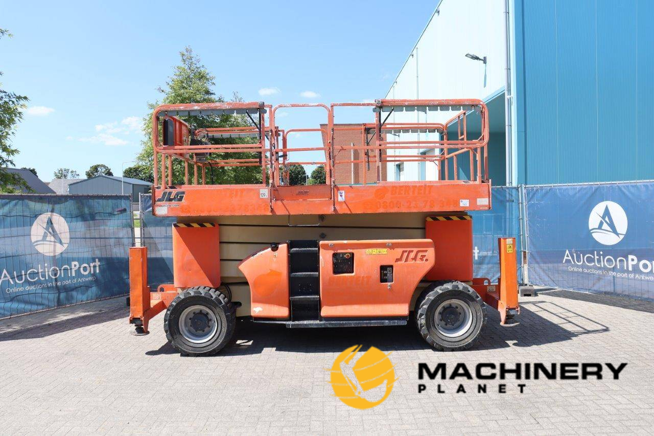 Scissor lift JLG 4394RT Diesel 565kg 14.94m 2011 2011  image