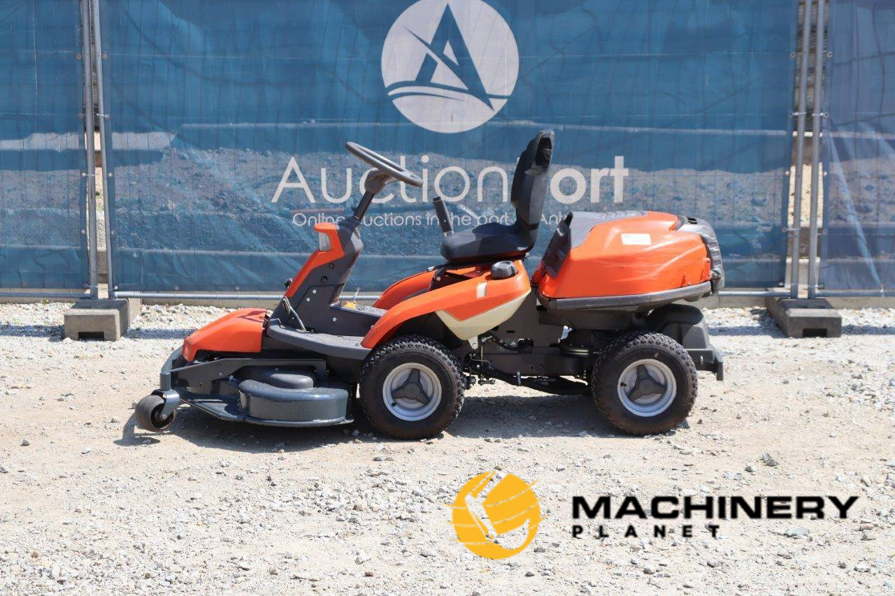 Riding mower Husqvarna 316TXs AWD Petrol 2015  image