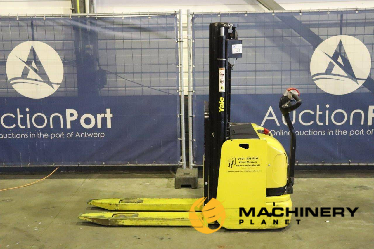 Stacker Yale MS12AC Electric 1200kg 4m 2014 2014  image