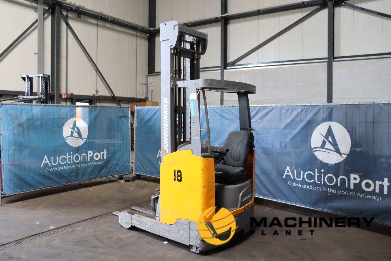 Reach truck Jungheinrich ETV216 Electric 1600kg 2017 2017  image