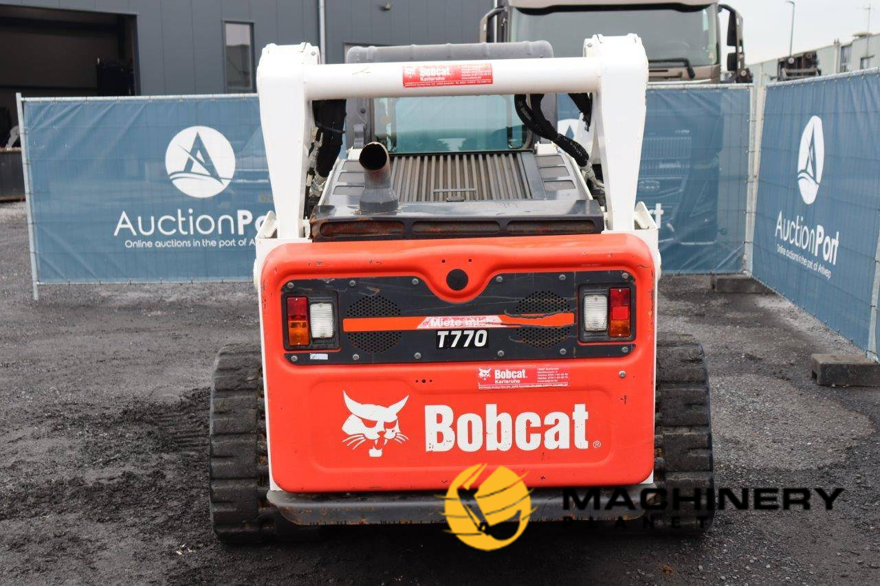 Skid steer loader Bobcat T770 Diesel    image