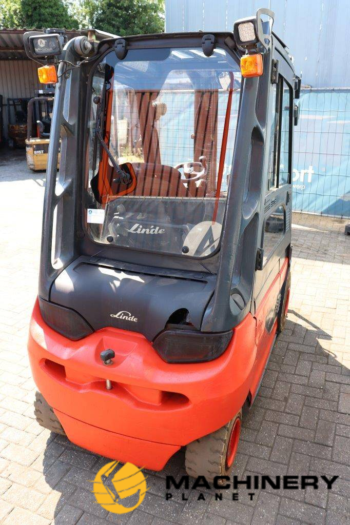 Forklift Linde E30-01 Electric 3000kg 2017 2017  image