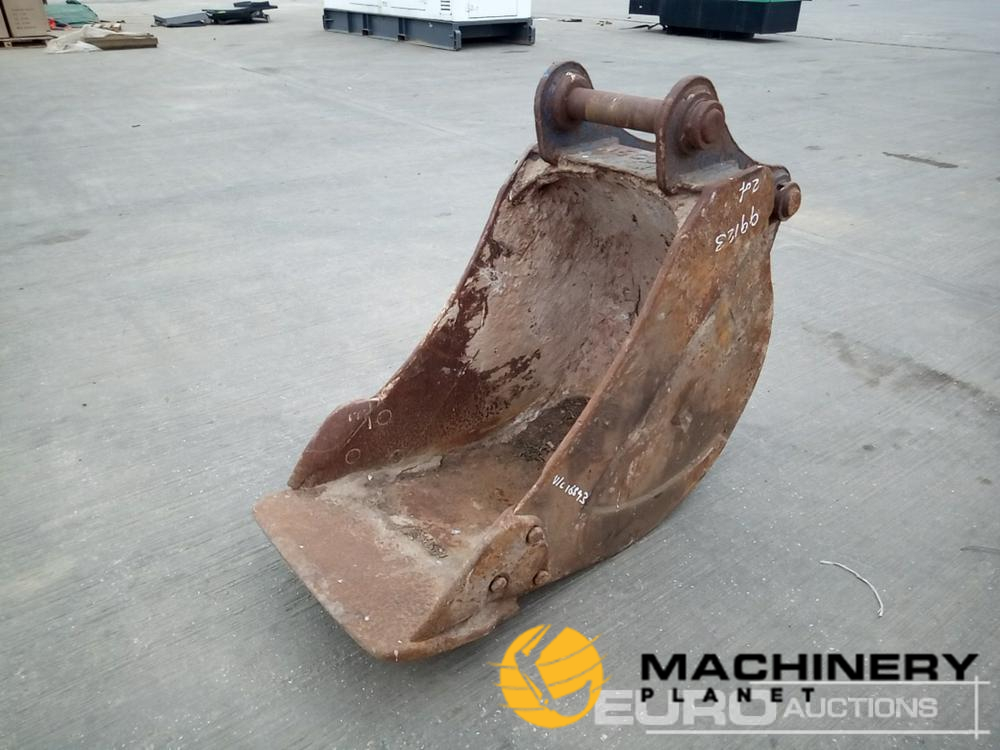 72" Ditching Bucket, 22" Digging Bucket 65mm Pin to suit 13 Ton Excavator  Second Hand Buckets  140299123 image