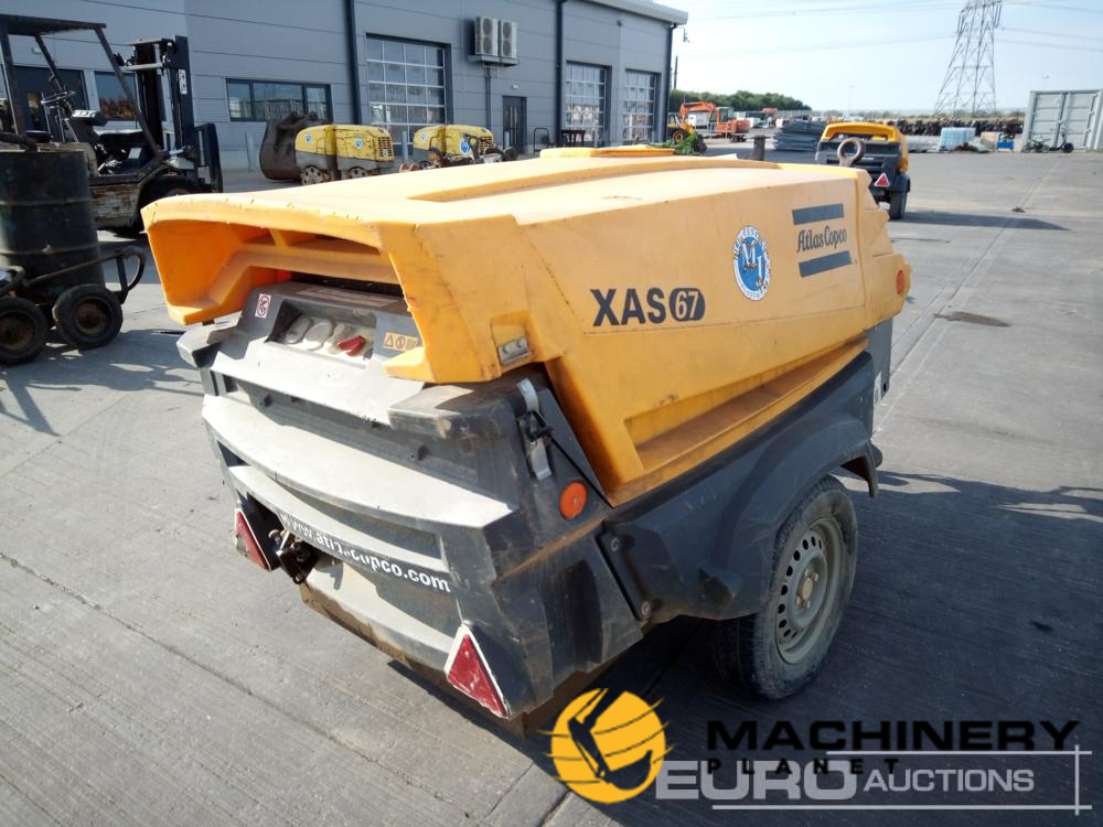 2014 Atlas Copco XAS67 130CFM  Compressors 2014 140307011 image