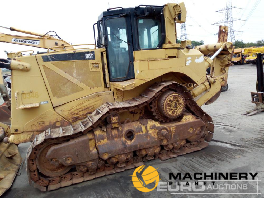 CAT D8T  DeadRow  140307319 image