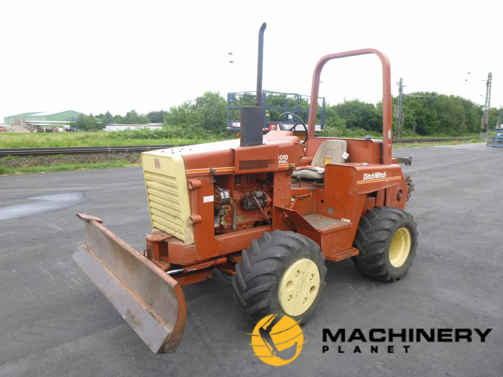 Ditch Witch 4010DD  Trencher  200196700