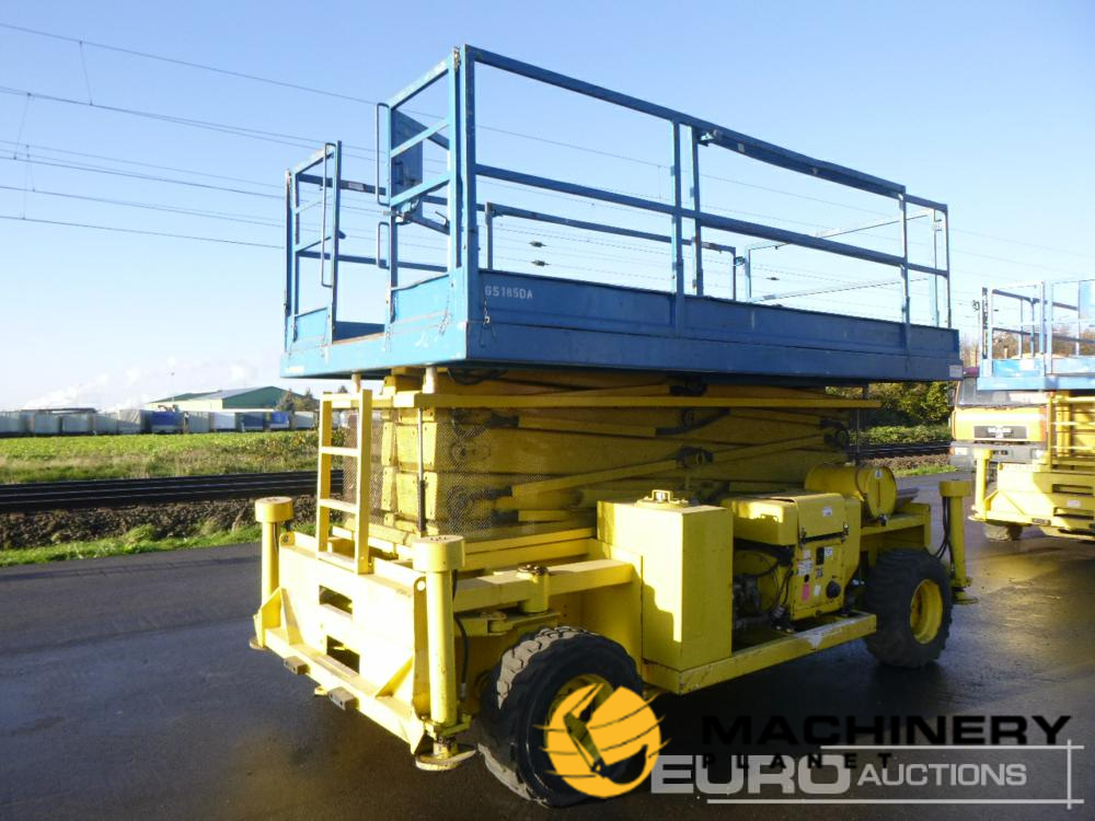 Holland Lift B165DL 24/4WD/PN  Manlifts  200205631 image