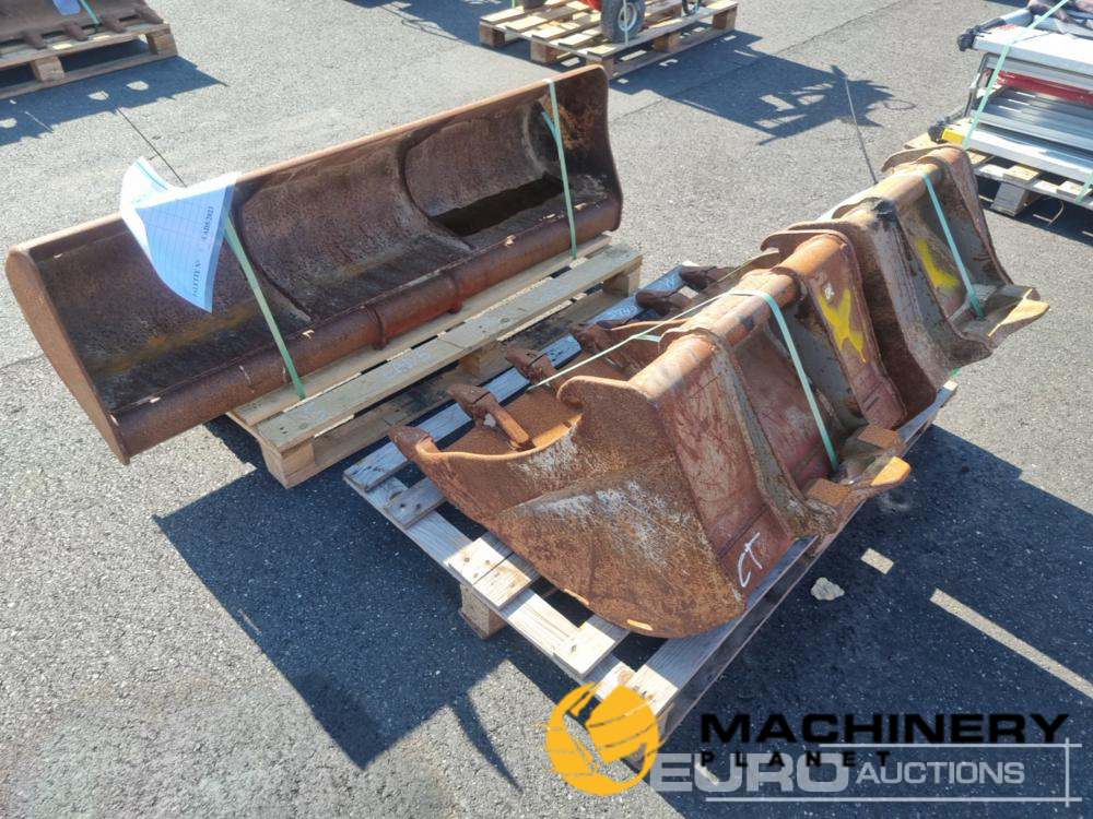 60" Ditching, 24", 16" Digging Buckets, ARDEN to suit 3-6 Excavator (3 of)  Second Hand Buckets  200220224 image