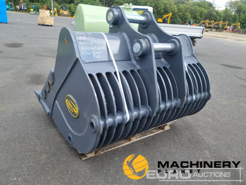 Unused Strickland 60" Riddle/Shaker Bucket, 80mm Pins to suit 20-25 Ton Excavator  New Buckets  200221492 image