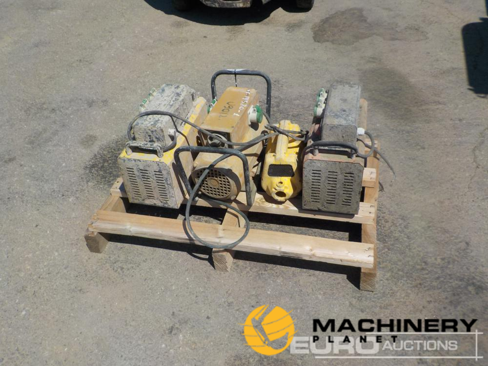 Converter to suit Concrete Poker (4 of) / Convertidores para Vibradores de Hormigón  Asphalt / Concrete Equipment  240050771 image