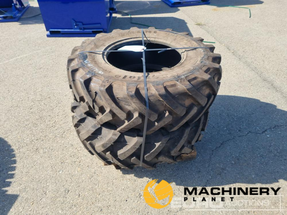 Unused Continental 335/80R20 MPT Contract AC70G Tyre (2 of) / Neumáticos  Tyres - Timed Ring  240051695 image