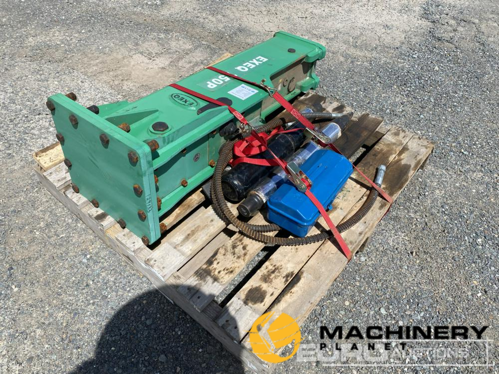 Unused EXEQ750P Hydraulic Breaker to suit 6-8t Excavator, 2 x Chisel Tools  Hammers  300043360 image