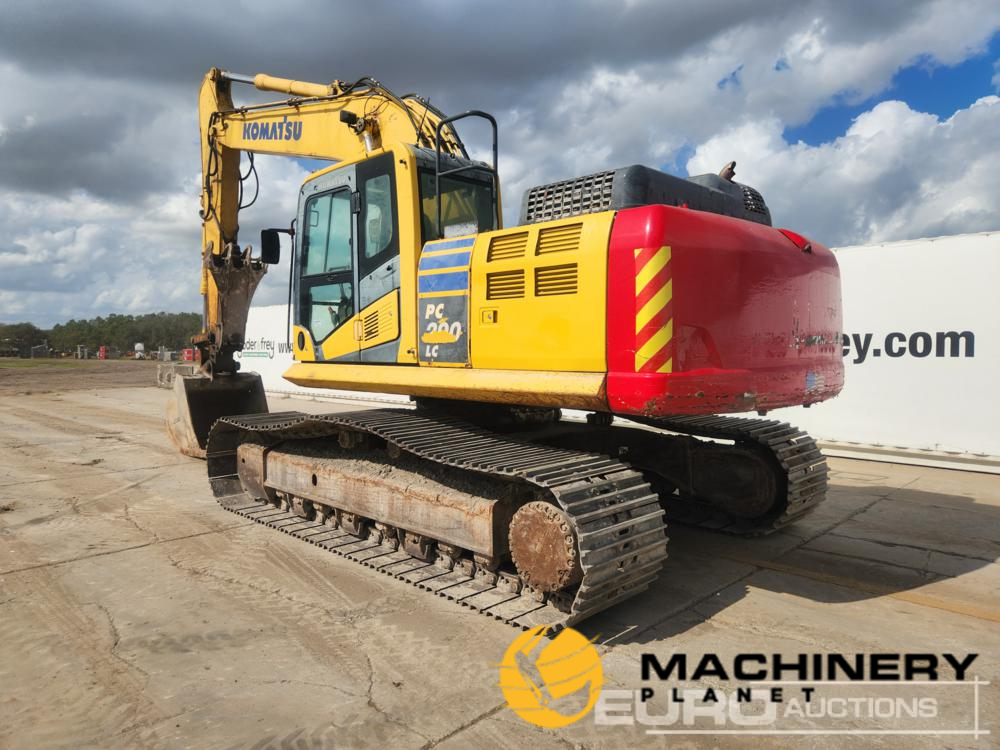 2015 Komatsu PC290LC-11  20 Ton+ Excavators 2015 610016988 image