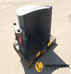 Unused Strickland 30" Digging Bucket to suit Kubota KX080 / Cazo de Excavación 750mm para Kubota KX080  New Buckets  240044808