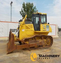 2015 Komatsu D65EX-17  Dozers 2015 240043275