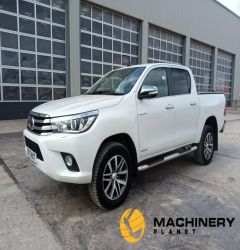 2017 Toyota Hilux Invincible  Pick-up Trucks 2017 100284912