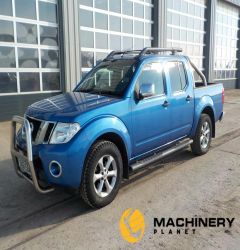 2011 Nissan Navara  Pick-up Trucks 2011 100284176