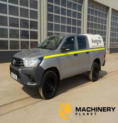 2017 Toyota Hilux  Pick-up Trucks 2017 100284204