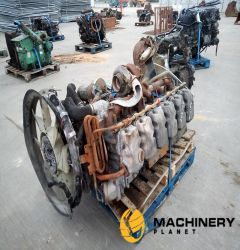 Scania 6 Cylinder Engine, Gear Box  Engines / Gearboxes  140301338