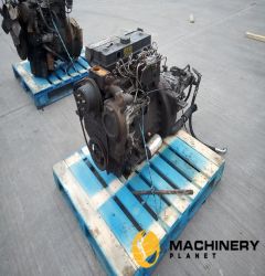 Perkins 4 Cylinder Engine, Gear Box  Engines / Gearboxes  140300000