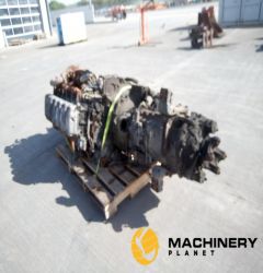 Scania 6 Cylinder Engine, Gear Box  Engines / Gearboxes  140301380