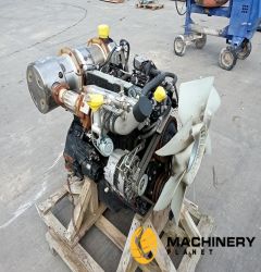 Mitsubishi 4 Cylinder Engine  Engines / Gearboxes  140302825