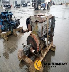 Deutz 3 Cylinder Engine, Pump  Engines / Gearboxes  140299319