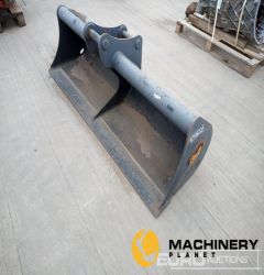 Unused Geith 72" Ditching Bucket 45mm Pin to suit 4-6 Ton Excavator  New Buckets  140300071