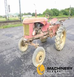 Massey Harris 820  Tractors  200197697