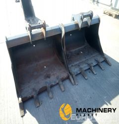 Unused Geith 42", 42" Digging Bucket 45mm Pin to suit 4-6 Ton Excavator  New Buckets  140304053