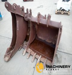 60" Ditching, 36", 24", 8" Digging Bucket 45mm Pin to suit Backhoe Loader  Second Hand Buckets  140304605