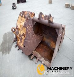 60" Ditching, 36", 24", 12" Digging Bucket 45mm Pin to suit Backhoe Loader  Second Hand Buckets  140304604