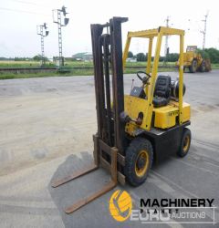 Datsun 2.5Ton Gas Forklift  Forklifts  200198064