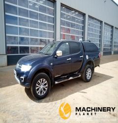 2014 Mitsubishi L200  Pick-up Trucks 2014 140308516