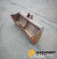 Lemac 60" Ditching Bucket 50mm Pin to suit 6-8 Ton Excavator  Second Hand Buckets  140308131