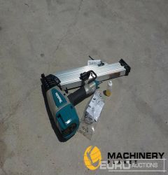 Makita 3 1/2" Framing Nailer- 1 Yr Factory Warranty  Garage Equipment Day 1 Ring 2  540008278