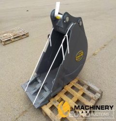 Unused 2022 Strickland 24" Digging Bucket 65mm Pin / Cazo 600mm con Bulón de 65mm  New Buckets 2022 240045794